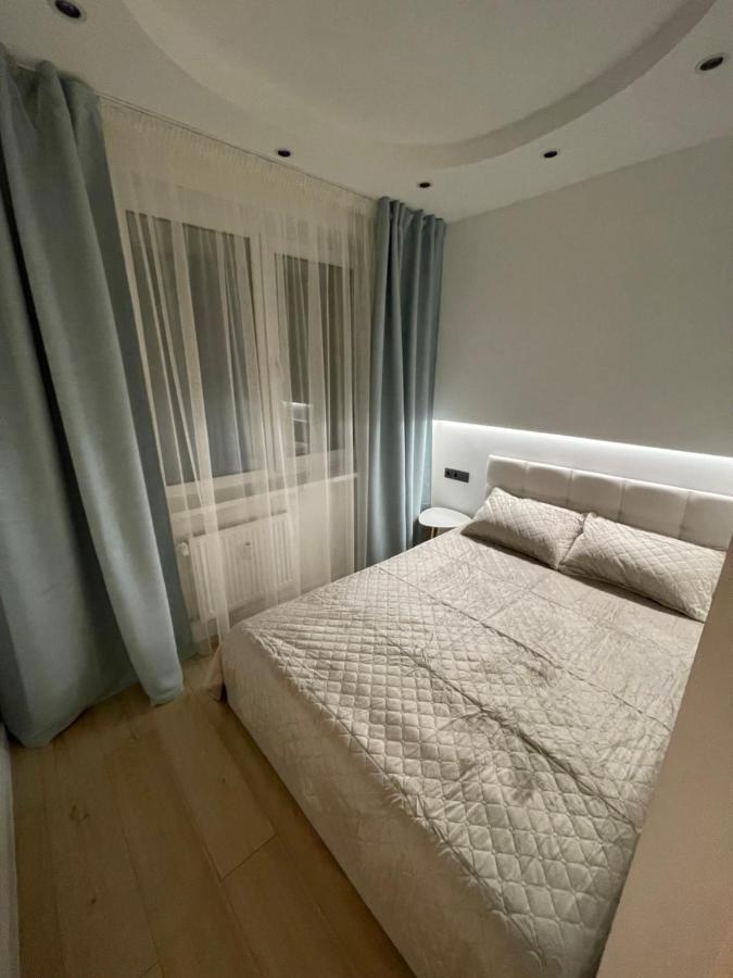 Mb Livinga Apartamentai Taikos G Мажейкяй Екстер'єр фото